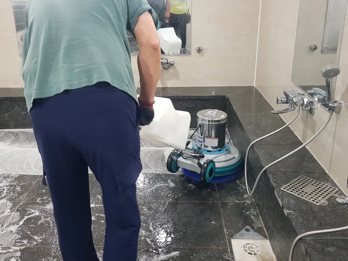 포천시 설운동 찜질방 수전·샤워기 건식 사우나 위생청소 사례 - 행진크린